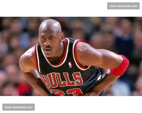 NBA历史十大巨星排名:乔丹与詹姆斯的世纪之争_20260526125348